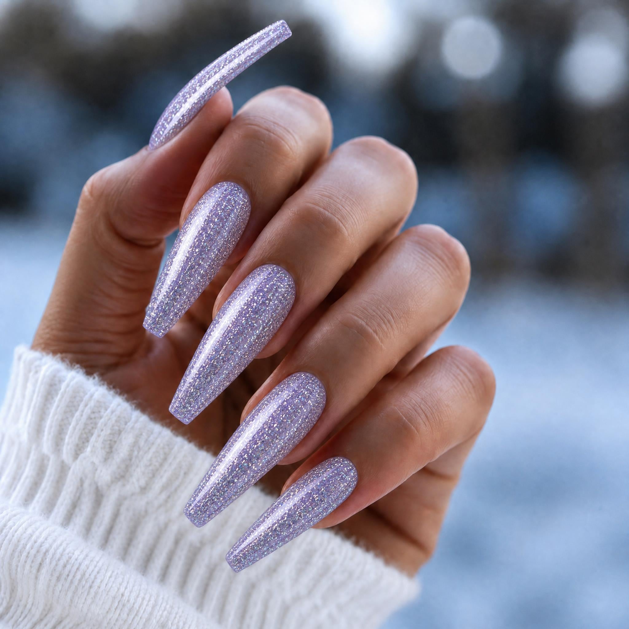 Finished manicured nails using Crush BEMI Glitter Gel, demonstrating high-density, light-reflecting sparkle and a smooth, fully encapsulated professional finish.