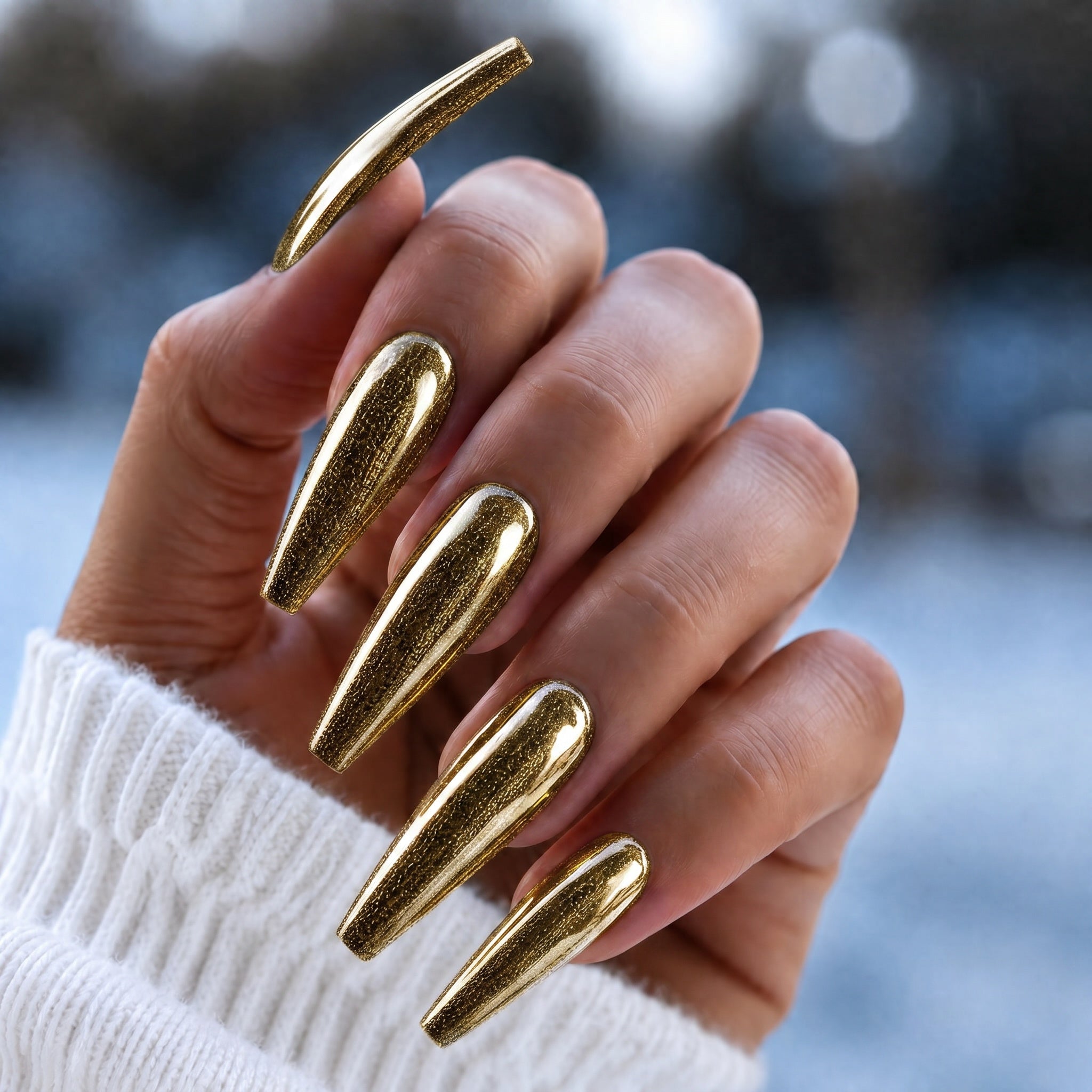 Finished manicured nails using Dusk BEMI Shimmer Gel, demonstrating fine micro-shimmer dispersion for a luminous, pearlescent effect and a flawless professional finish.