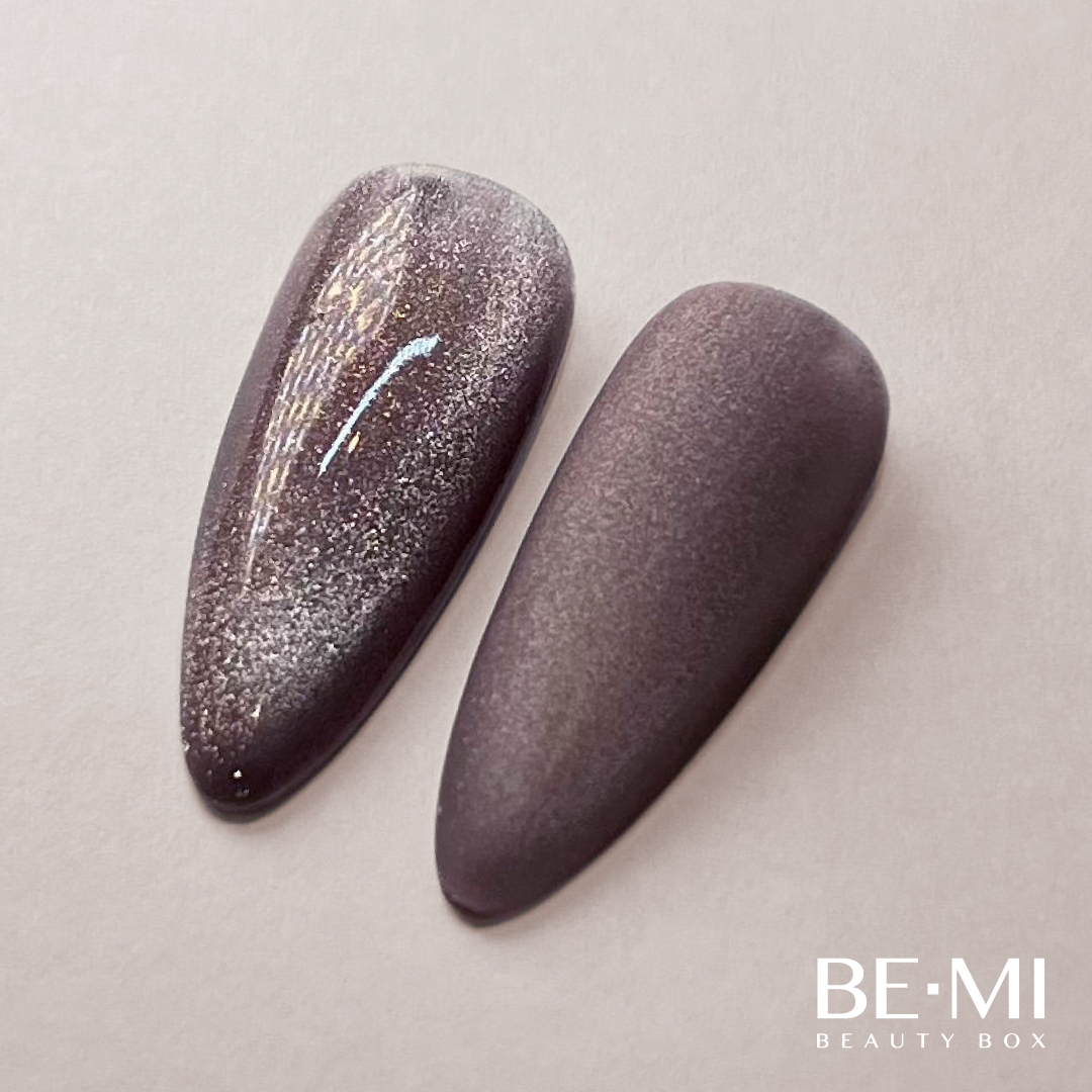 Finished manicured nails using Venus - BEMI Cat Eye Gel, demonstrating activated magnetic particle dispersion for a multidimensional, velvet-light effect and a flawless professional finish. 