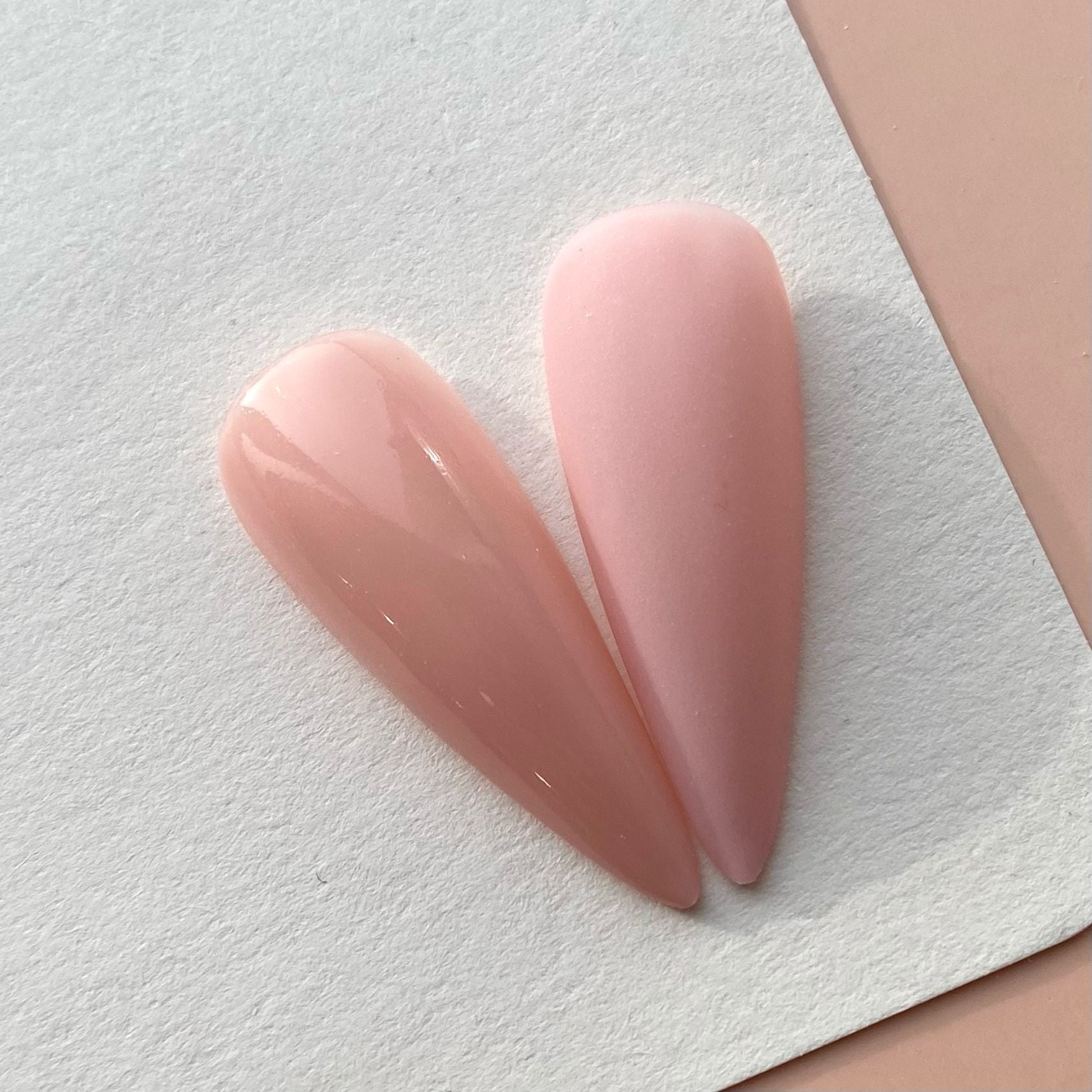BEMI Creami SN04 Gel Polish bottle and color swatch demonstrating full-coverage, self-leveling viscosity designed for professional, streak-free application.